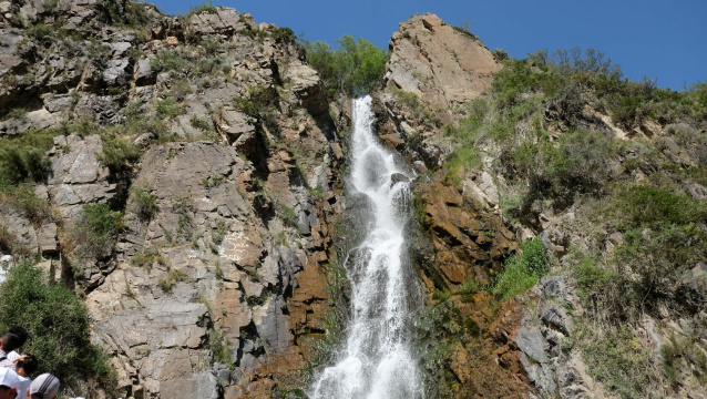 Bear Waterfall 